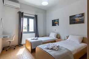 Felicia Family House