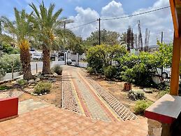 Felicia Family House