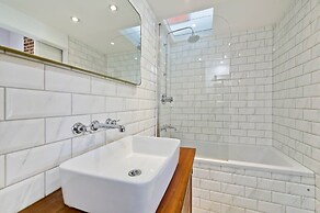 1 Bed Bohemian Loft Style Apt