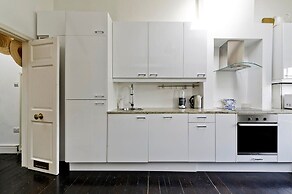 1 Bed Bohemian Loft Style Apt