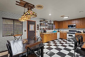 The Rosemary House Joshua Tree