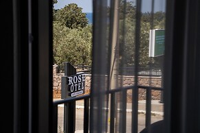 Rose Otel