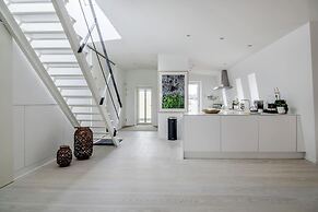 Dinesen Collection Signature Penthouse by Royal Theatre