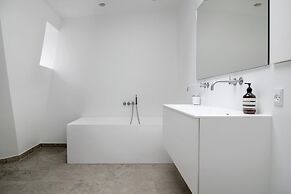 Dinesen Collection Signature Penthouse by Royal Theatre