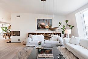 Dinesen Collection Signature Penthouse by Royal Theatre