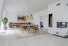 Dinesen Collection Signature Penthouse by Royal Theatre