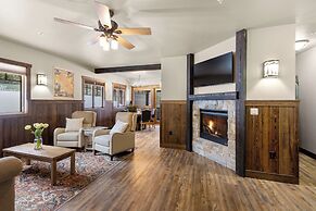 Apgar Lookout Suites