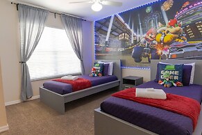 Charming Townhouse Near Disney