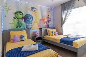 Charming Townhouse Near Disney