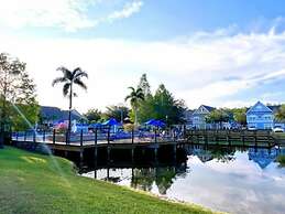 Charming Townhouse Near Disney