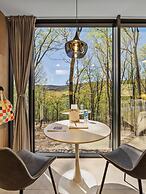 Mirror Villas - Modern Retreat with private hot tubs and mountain view