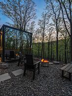 Mirror Villas - Modern Retreat with private hot tubs and mountain view