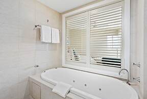 Salt Life by the Sea - Peaceful Outlook