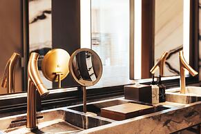 Sax Paris, LXR Hotels & Resorts
