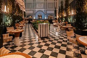 Sax Paris, LXR Hotels & Resorts