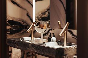 Sax Paris, LXR Hotels & Resorts