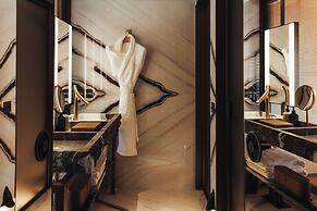 Sax Paris, LXR Hotels & Resorts