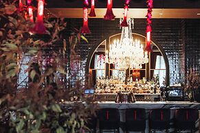 Sax Paris, LXR Hotels & Resorts