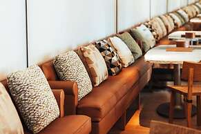 Sax Paris, LXR Hotels & Resorts