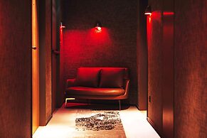 Sax Paris, LXR Hotels & Resorts