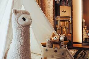 Sax Paris, LXR Hotels & Resorts