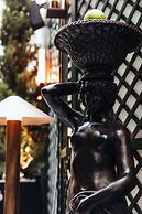 Sax Paris, LXR Hotels & Resorts