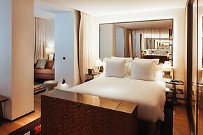 Sax Paris, LXR Hotels & Resorts