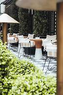 Sax Paris, LXR Hotels & Resorts