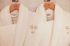 Sax Paris, LXR Hotels & Resorts