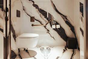 Sax Paris, LXR Hotels & Resorts