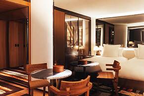 Sax Paris, LXR Hotels & Resorts
