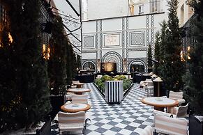 Sax Paris, LXR Hotels & Resorts