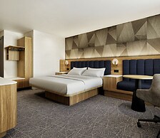 Hampton Inn By Hilton Calgary Downtown