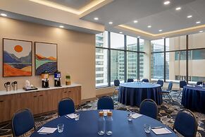 Hampton Inn By Hilton Calgary Downtown