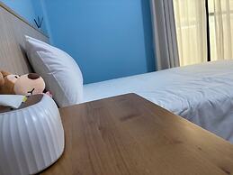 ZHIBEN SUNFLOWER BED AND BREAKFAST