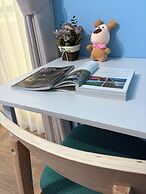 ZHIBEN SUNFLOWER BED AND BREAKFAST