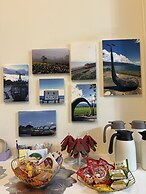 ZHIBEN SUNFLOWER BED AND BREAKFAST