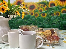 ZHIBEN SUNFLOWER BED AND BREAKFAST