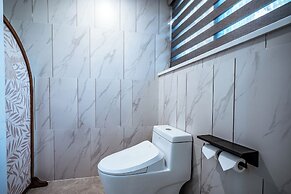 Dali Shushanju Seaview Holiday Villa