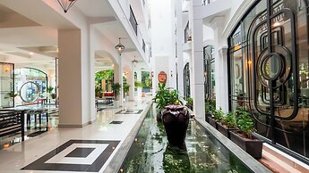 Le Grande Indochine Hotel