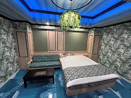 FUN3 – Adults Only