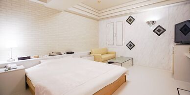 FUN3 – Adults Only