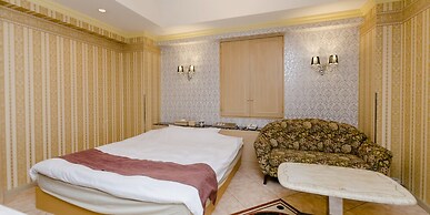 FUN3 – Adults Only