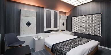 FUN3 – Adults Only