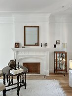 Shanghai Hills& Art Suite 17