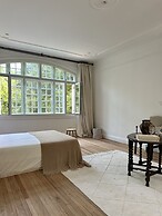 Shanghai Hills& Art Suite 17