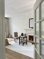 Shanghai Hills& Art Suite 17