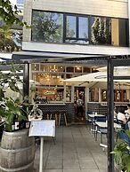 Shanghai Hills& Art Suite 17