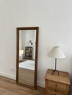 Shanghai Hills& Art Suite 17