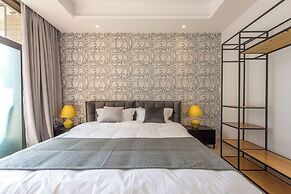 Shanghai Hills&Chuanyu Inn 17-101